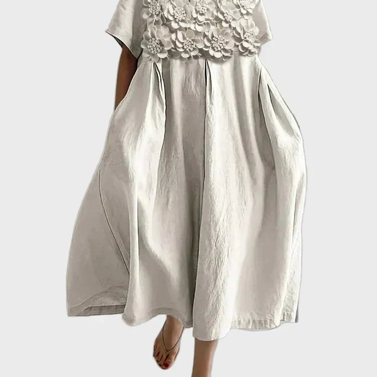Robe en lin beige à volants
