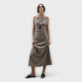 Clara - Robe maxi fluide en lin gris-marron