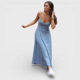 Lux - Hellblaues trägerloses Denim-Kleid