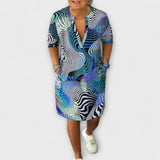 Liora - Buntes Kleid mit V-Ausschnitt und Muster
