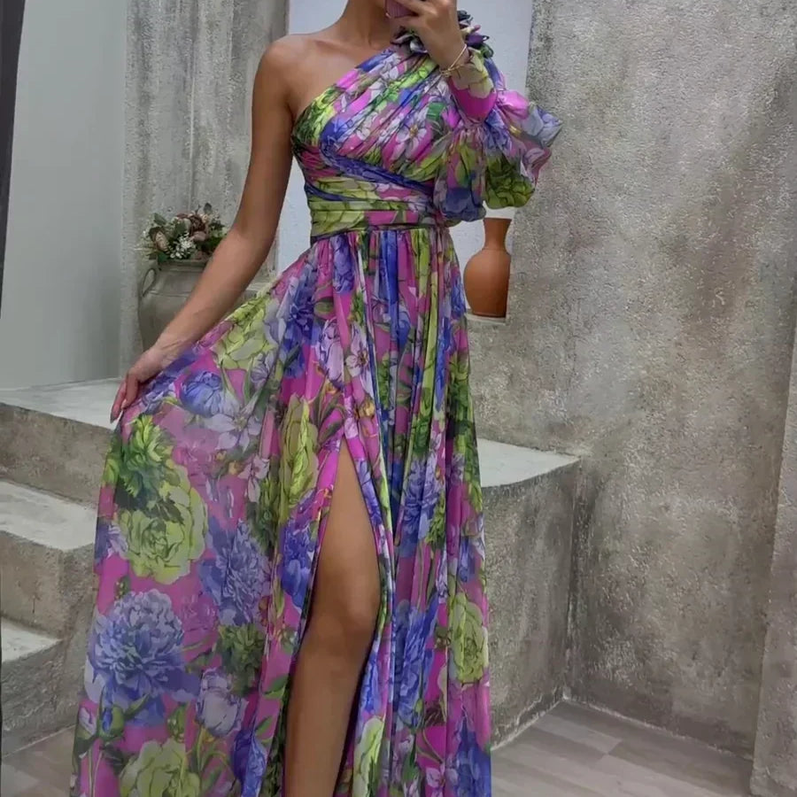 Whitney - Lila One-Shoulder-Maxikleid mit Blüten