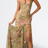 Isamara - Langes Kleid mit Korsett im Aquarell-Look