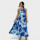 Sienna - Blaues Maxikleid mit Cut-Out und Aquarellmuster
