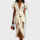 Satin-Wickelkleid in Creme mit Blütenmuster
