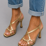 Elisabetta | Goldene Sommer-Sandalen für einen Hauch von Zauber