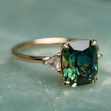Bague en Or avec Pierre d'Inspiration Vintage