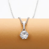 Collier Classique avec Pendentif en Zirconia