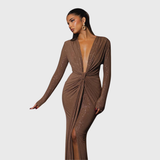 Thea - Braunes Maxikleid mit tiefem V-Ausschnitt
