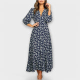 Robe maxi bleue et blanche à motif floral