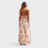 Epona - Cremefarbenes Boho-Maxikleid mit Blütenmuster