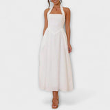 Lydia - Schwarzes Mid-Length-Halterkleid mit Taillendetail