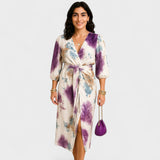 Larissa - Crossover-Kleid mit lila Aquarellmuster